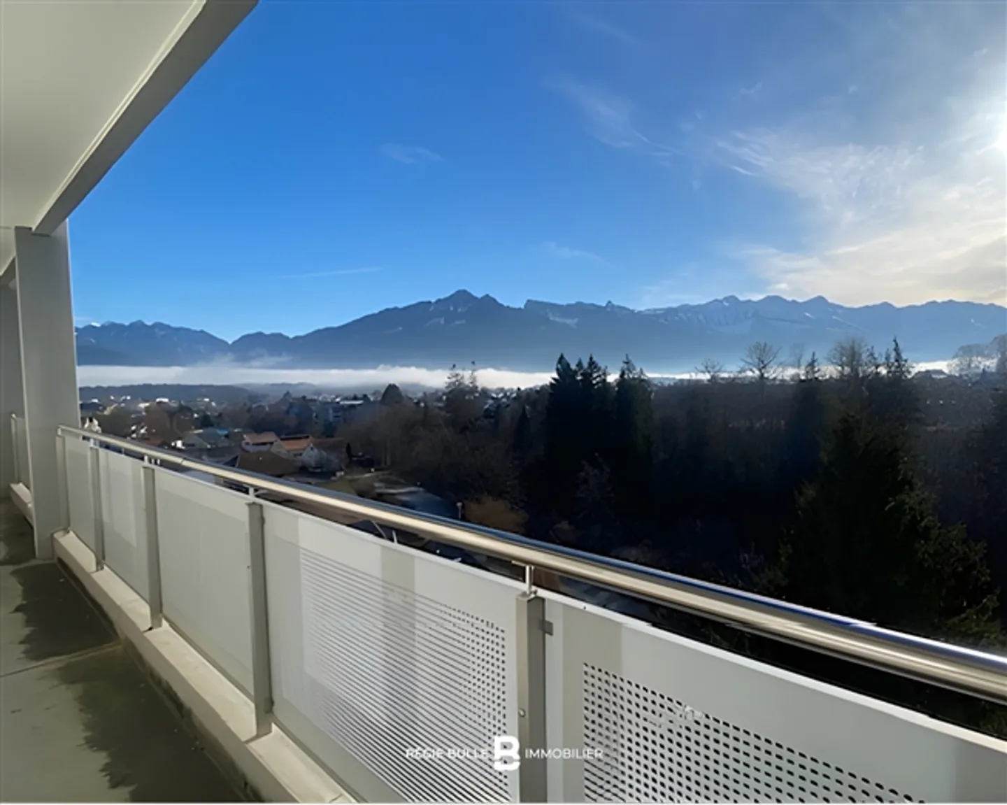 Bulle - Beautiful 4-Room Apartment for Rent - Photo 3 of 7