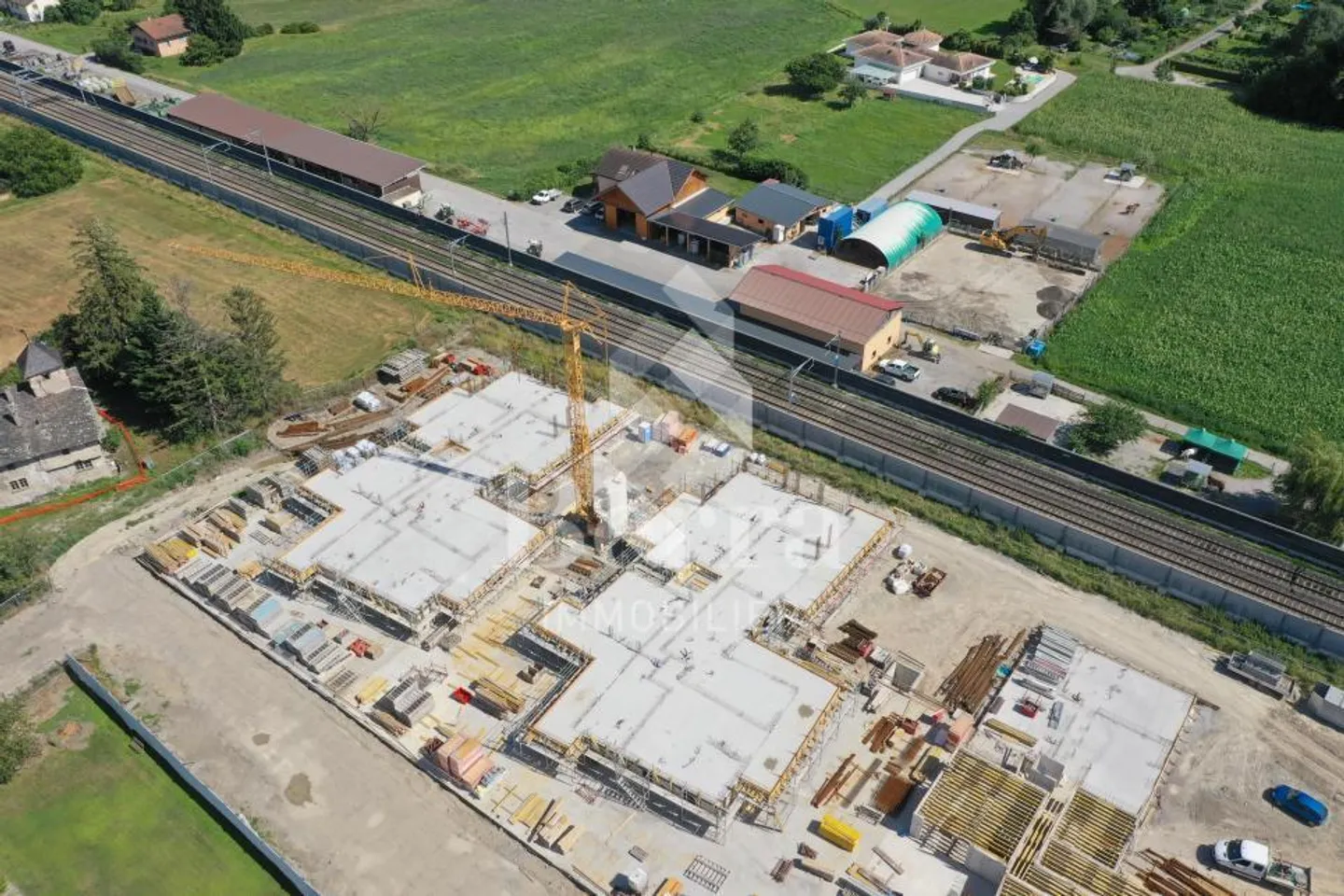 Großes Studio im Erdgeschoss mit Ostausrichtung - Foto 11 von 13