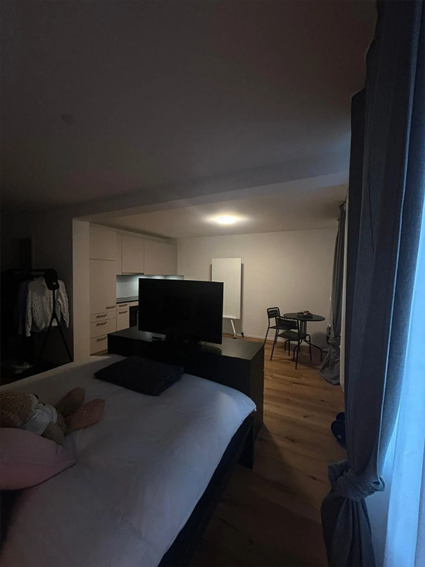 Appartement moderne de 1,5 pièce dans la ville de Saint-Gall - Photo 3 sur 4