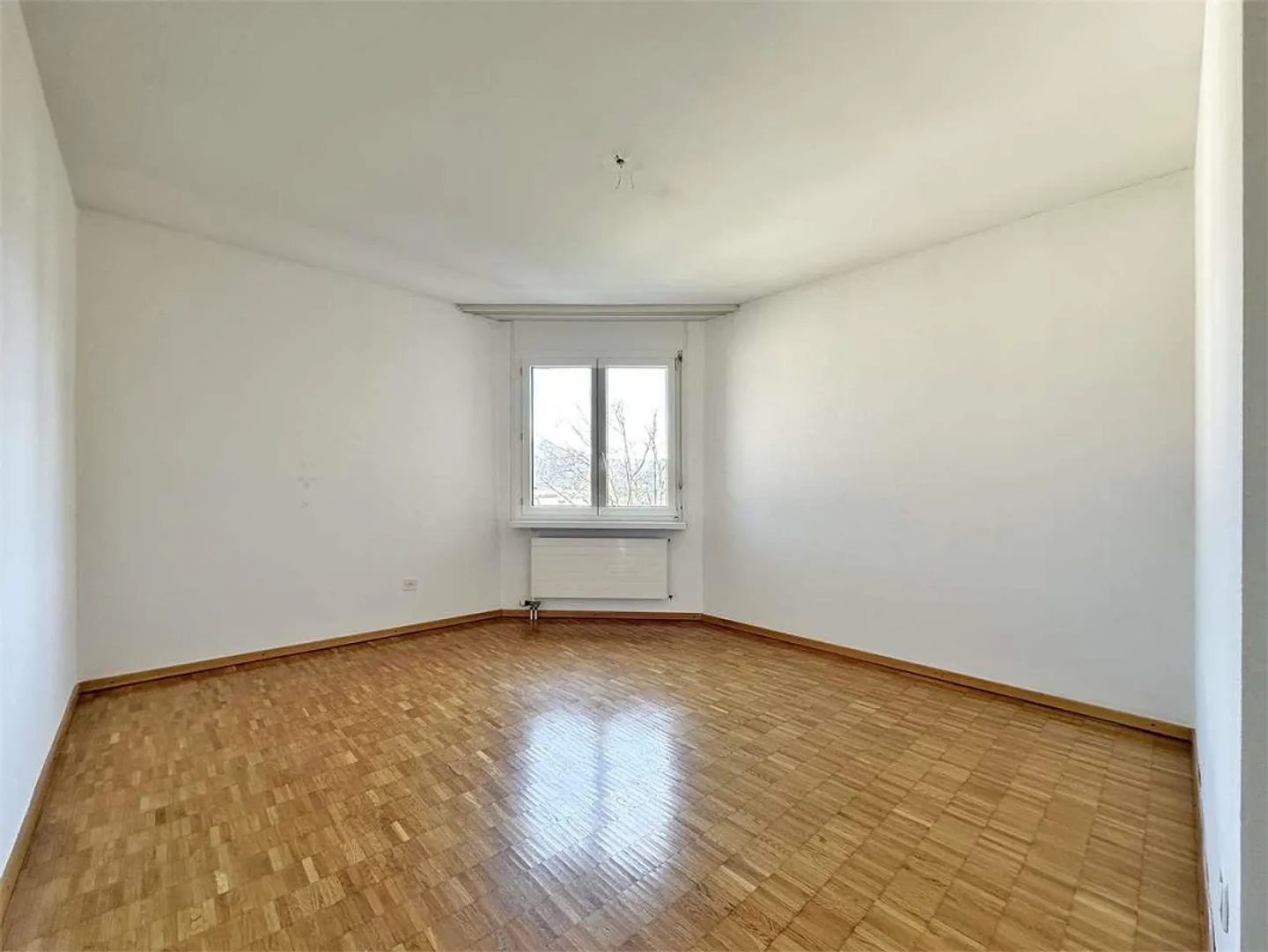 Familienfreundlicher und ruhiger Kontext nur wenige Schritte von den Schulen entfernt - Foto 5 von 11
