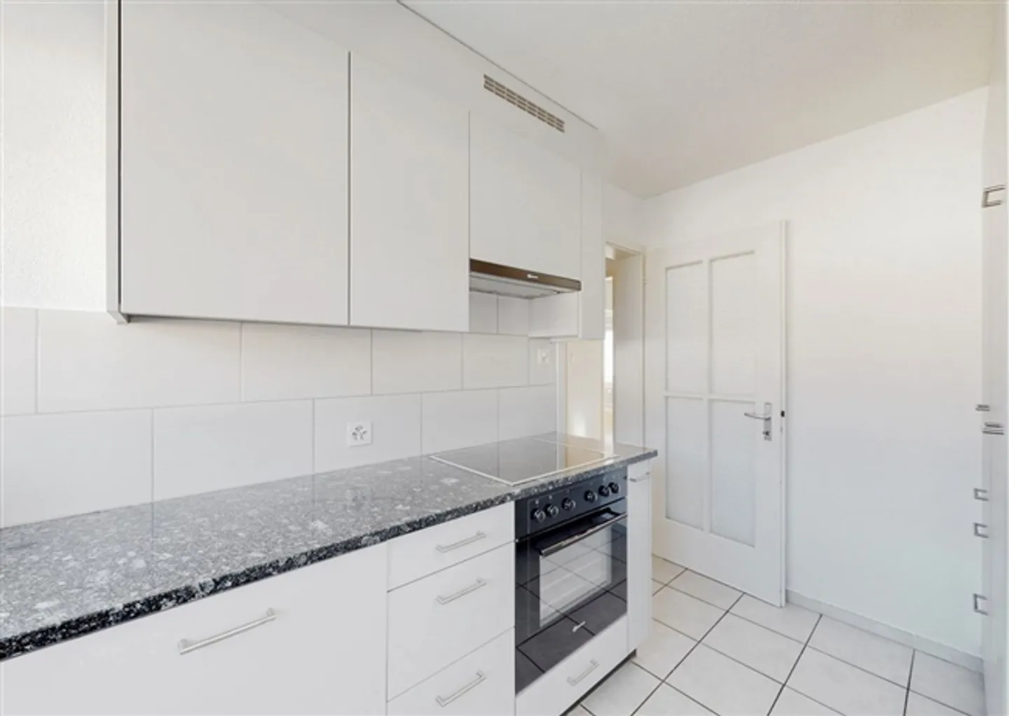 4.5 Room apartment - Photo 3 of 9