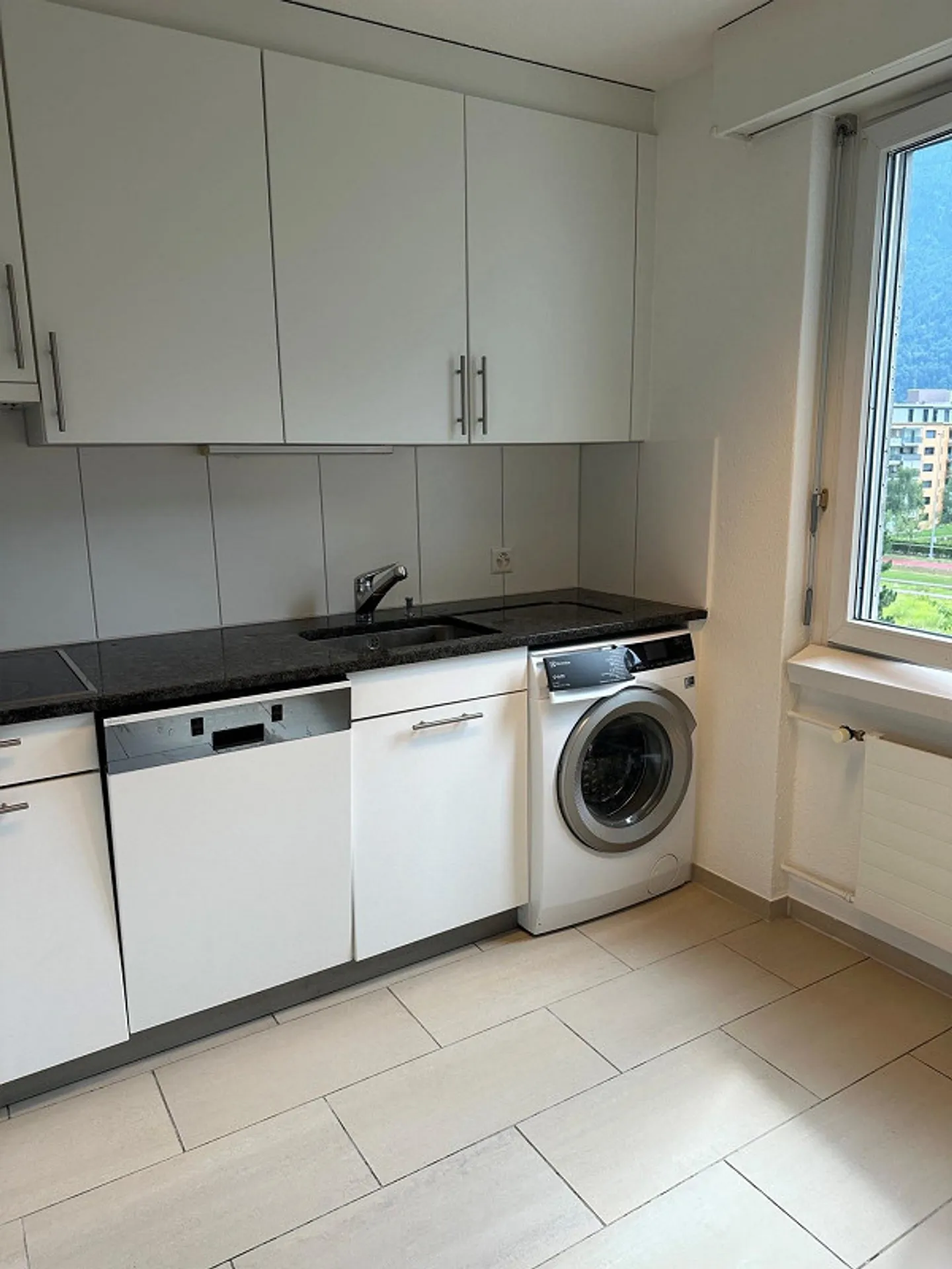 Geräumige 5.5-Zimmerwohnung - Foto 3 von 17