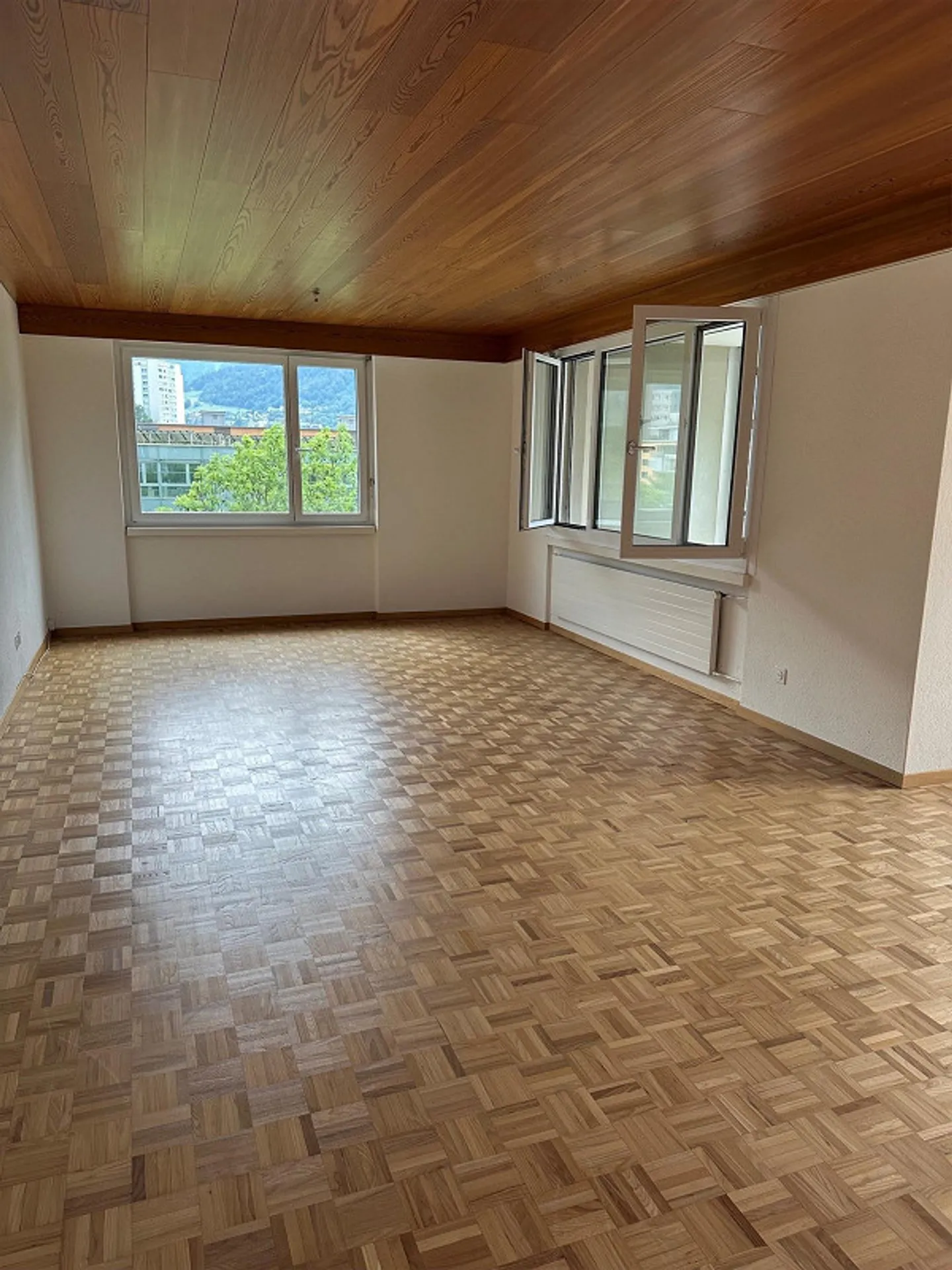 Geräumige 5.5-Zimmerwohnung - Foto 5 von 17