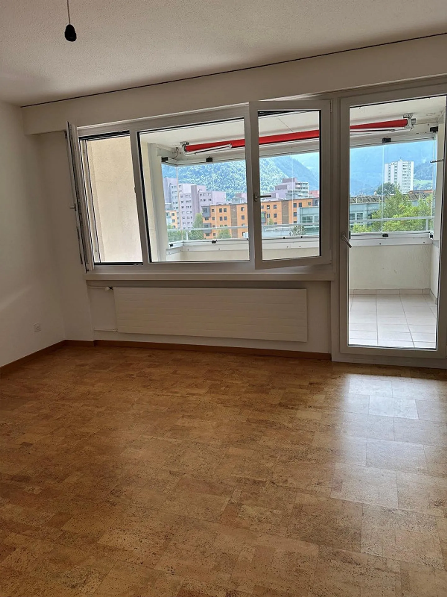Geräumige 5.5-Zimmerwohnung - Foto 8 von 17