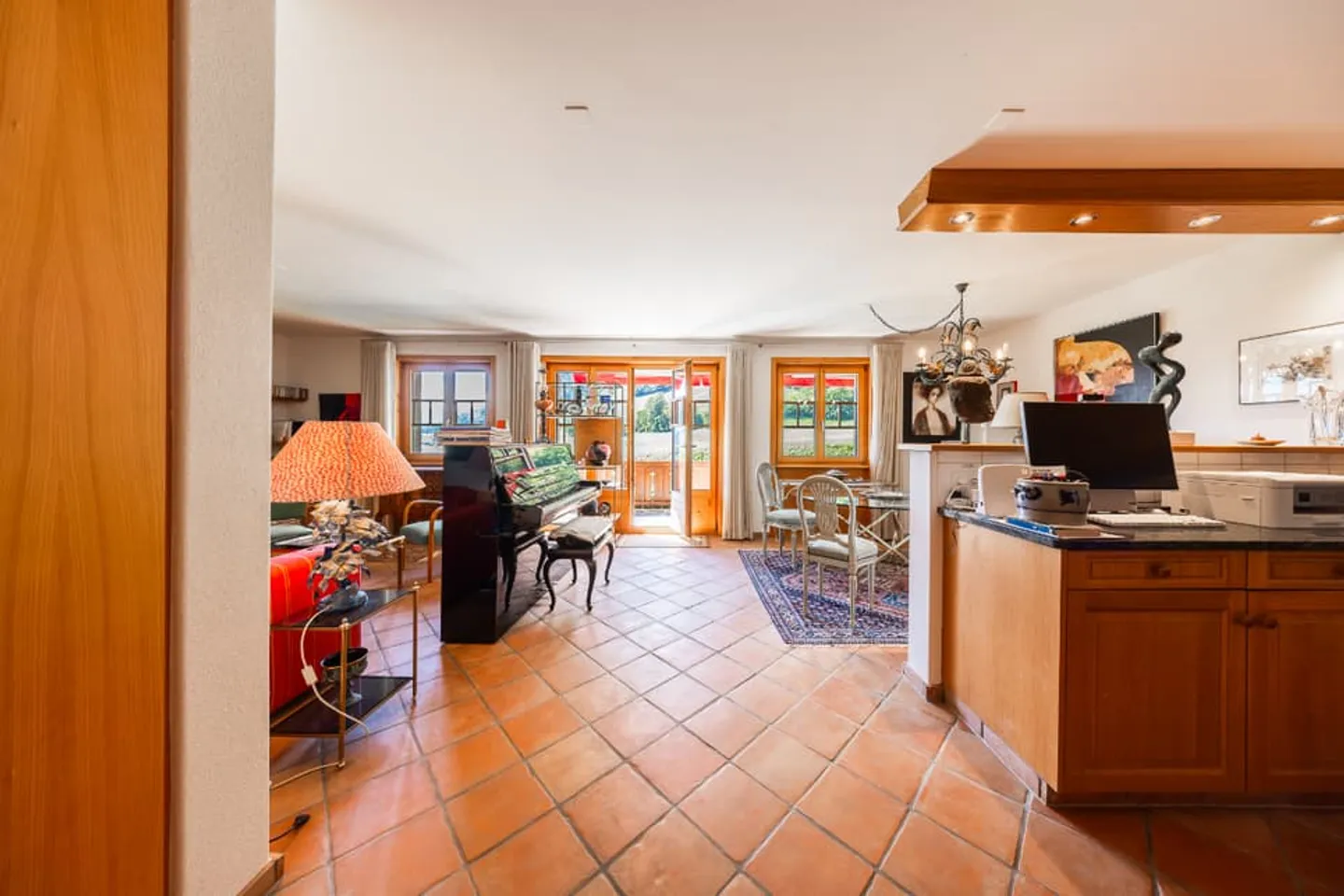 Appartement de 3œ pièces avec situation verdoyante - Photo 4 sur 11