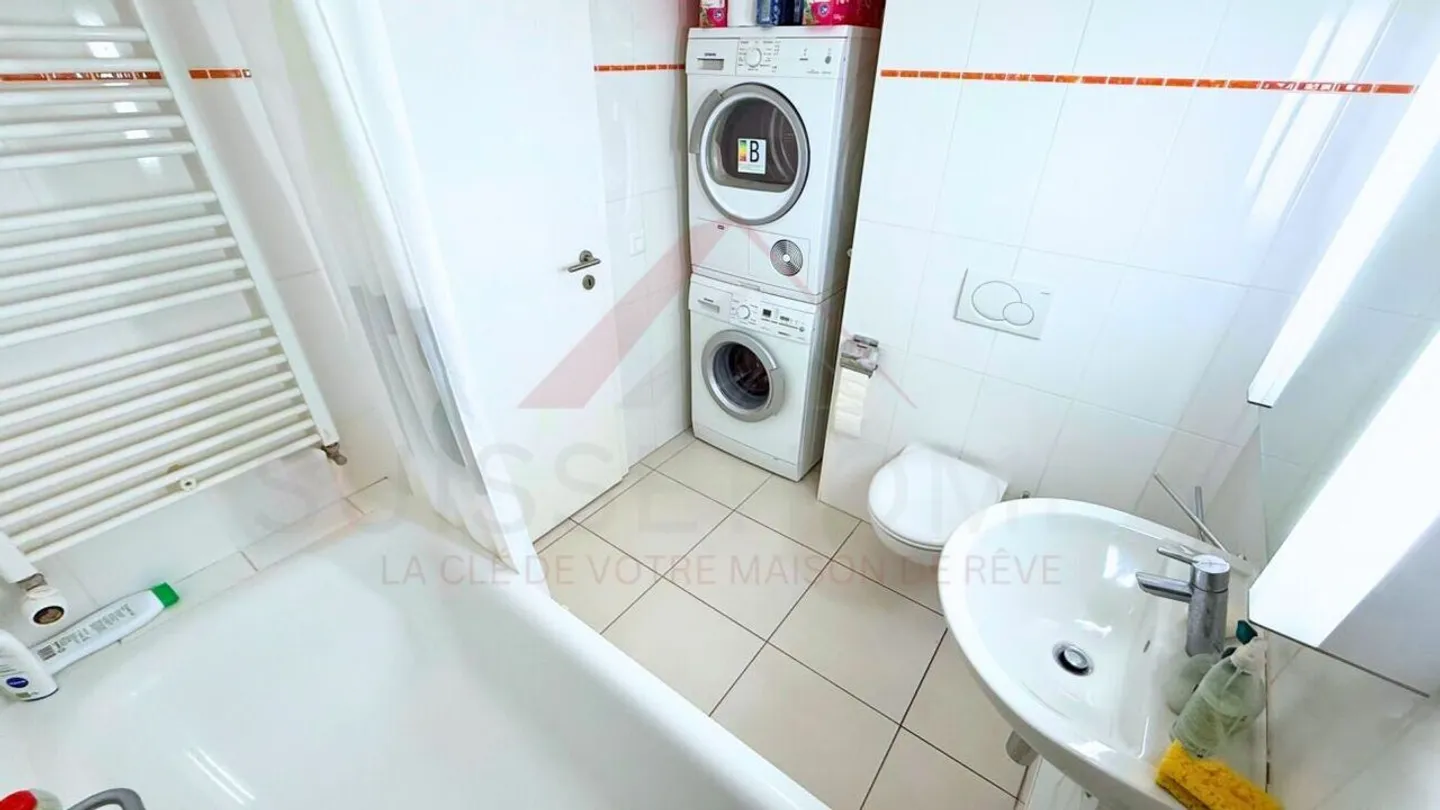 Modern 2.5-room apartment in the center of Aigle - ideal for living or investment - Photo 7 of 7