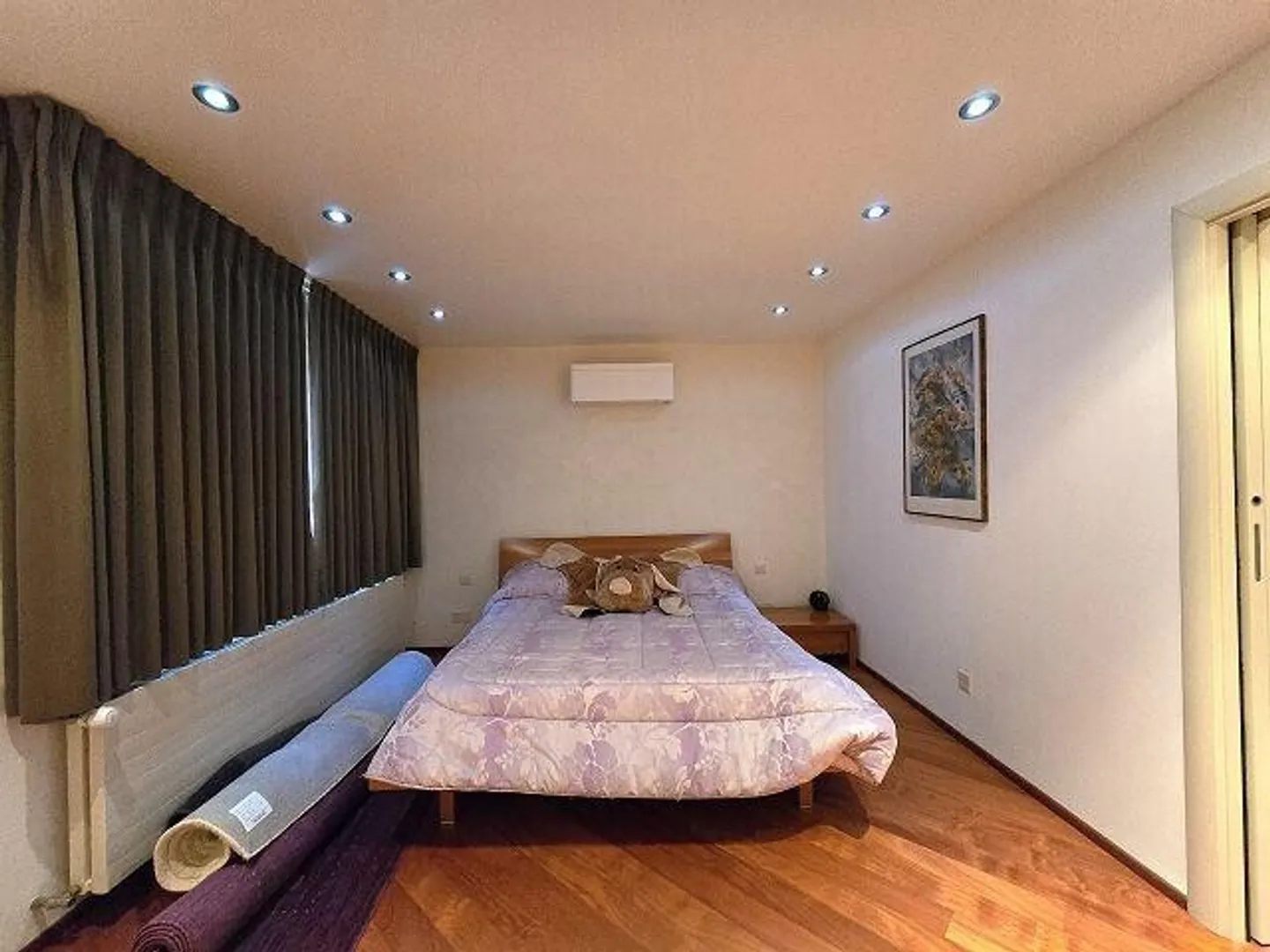 Charming Villa with Pool - Photo 11 of 13