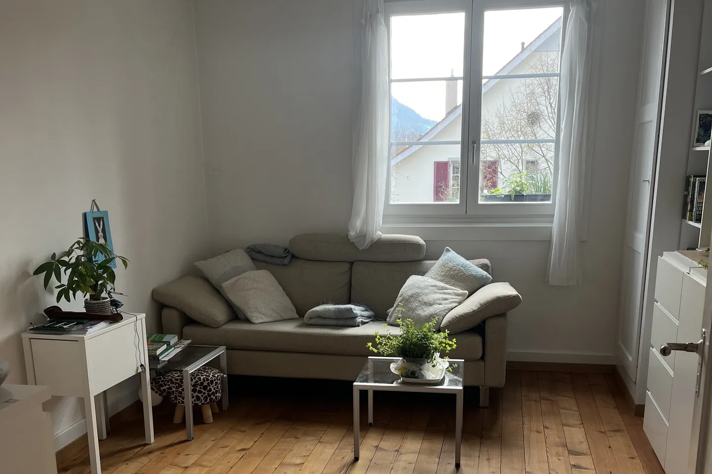 APPARTAMENTO DI 2½ LOCALI A BERNA - MURIFELD, ARREDATO, TEMPORANEO - Foto 1 di 6