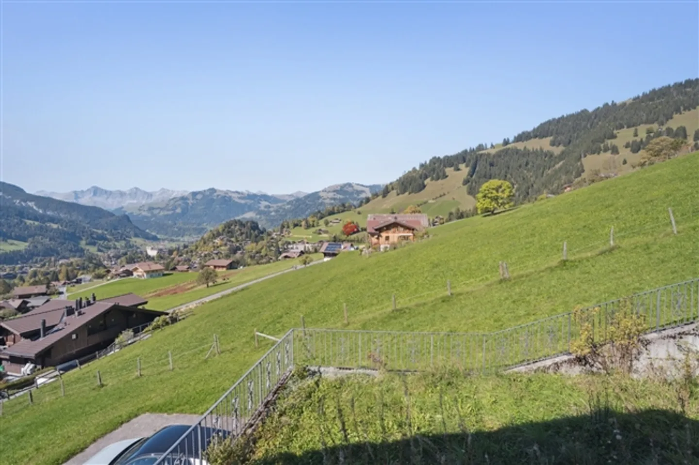 Un petit paradis chalet au milieu de Gstaad - Photo 3 sur 14