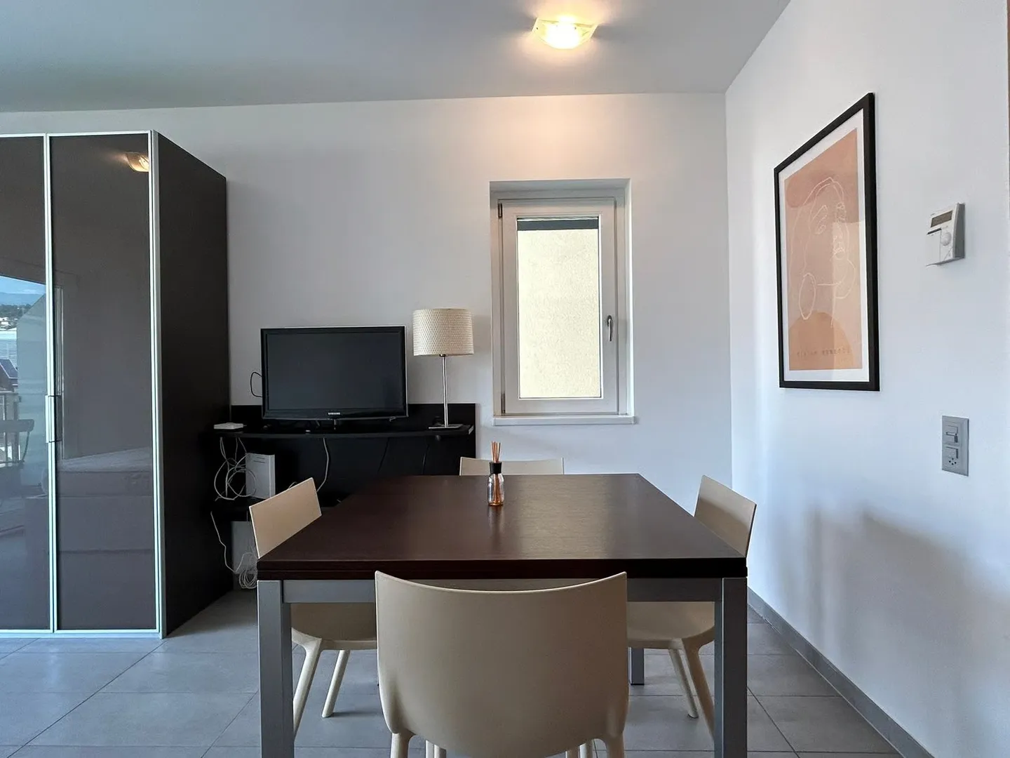 Furnished one-room apartment in Cassarate - Photo 8 of 9