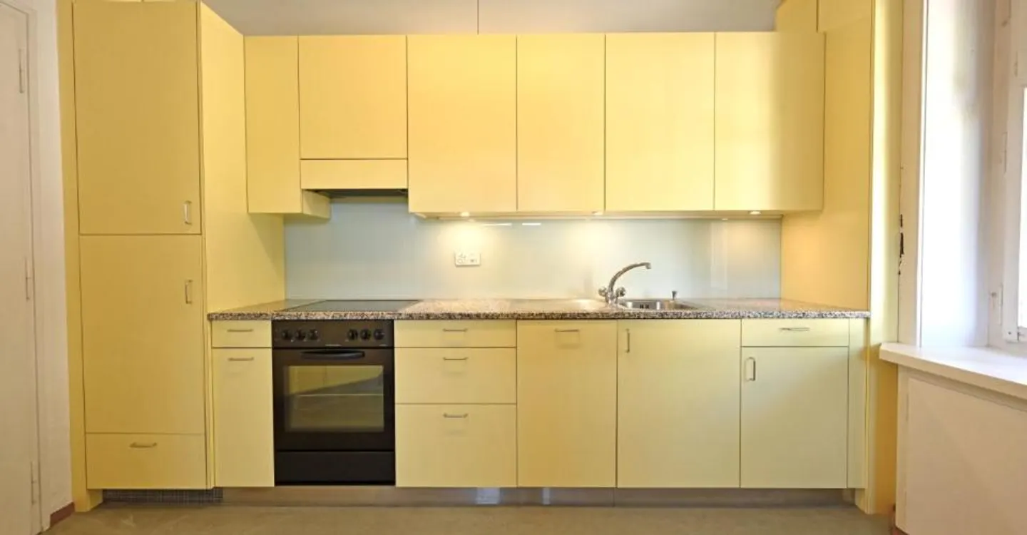 Charming Apartment in Breitenrain - Photo 2 of 8