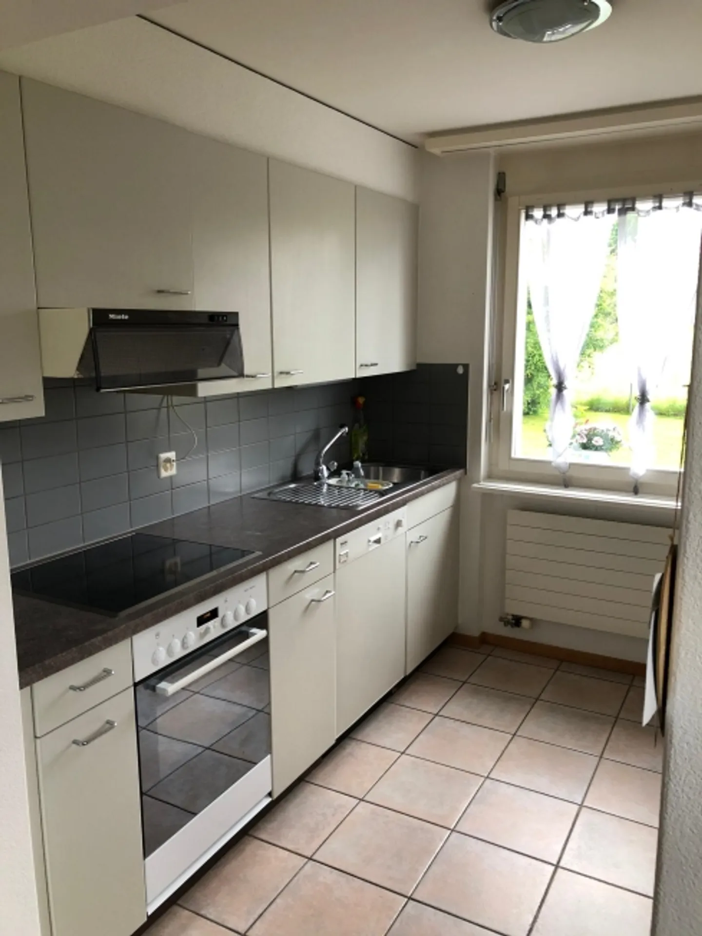 Heller 4-Zimmer-Duplex mit Terrasse - Bis zu 3 Monate Miete geschenkt! - Foto 4 von 6