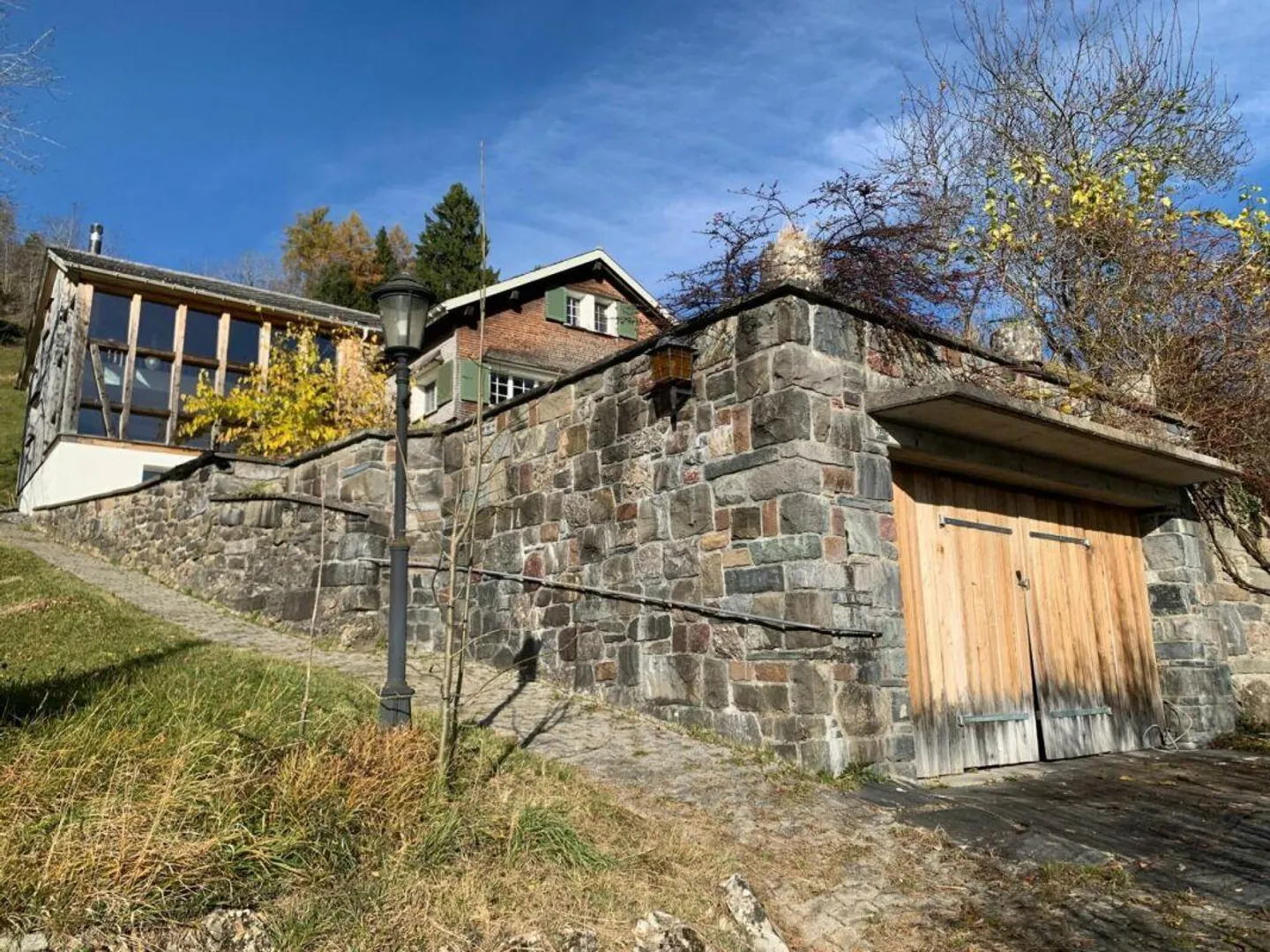 Maison de montagne historique avec intérieur moderne dans un emplacement panoramique calme - Photo 13 sur 14