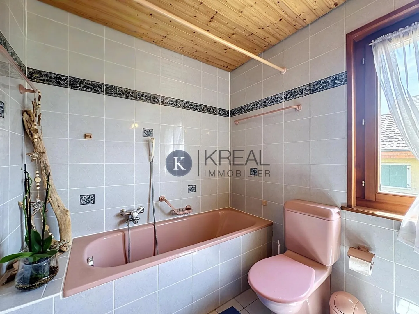 Apartment in sought-after residential area: 5.5-room villa with beautiful rooms and fenced garden - Photo 7 of 13