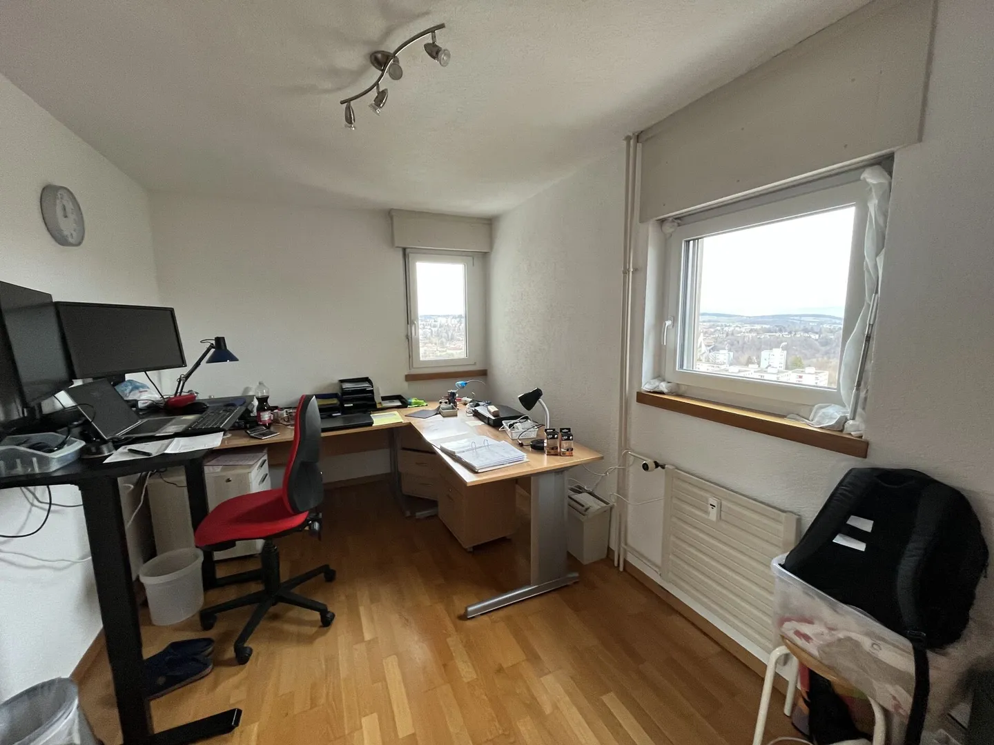 MIT EINER PRÄCHTIGEN PANORAMISCHEN AUSSTATTUNG - Photo 15 of 18