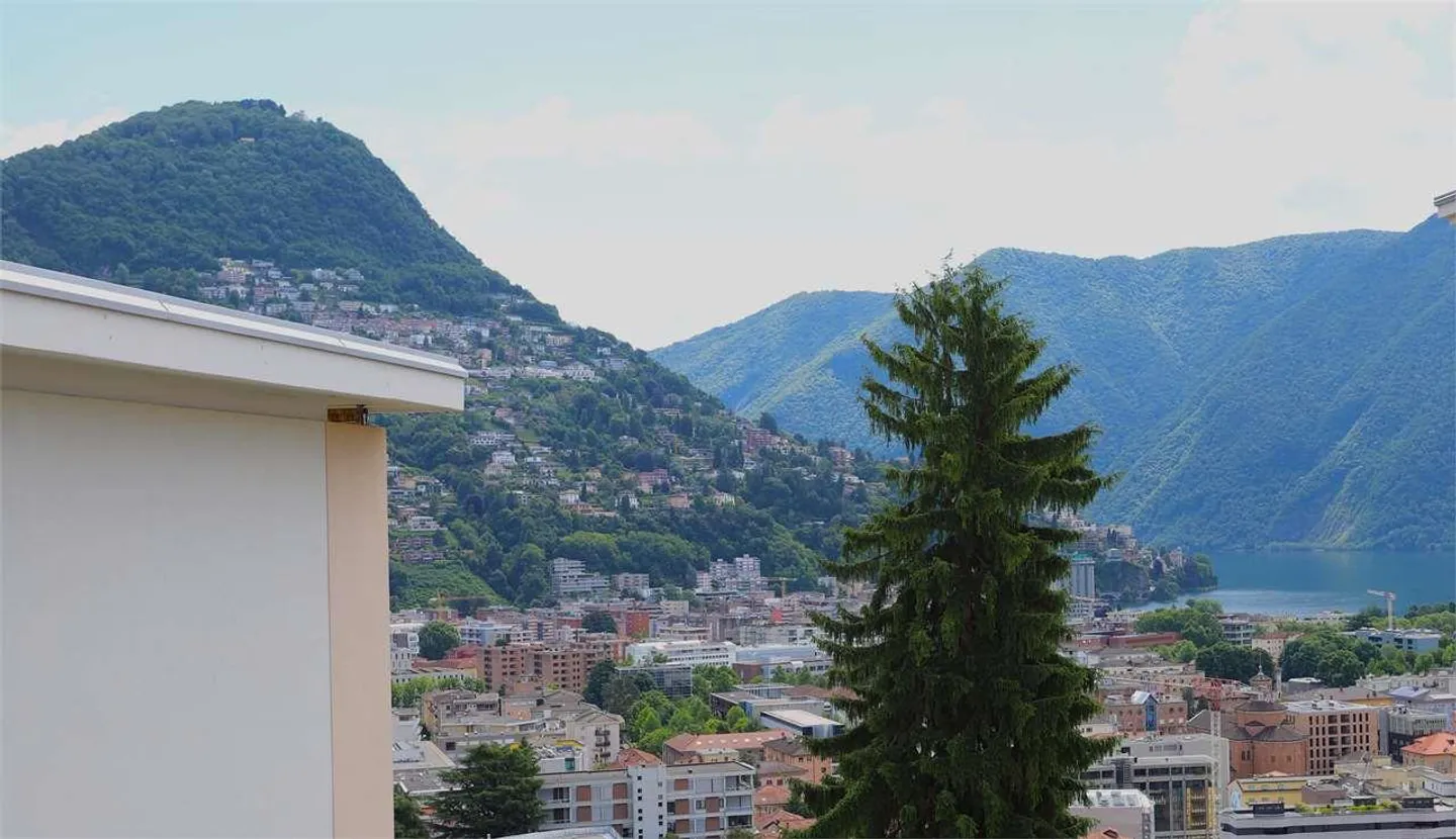 TERRASSE MIT SEEBLICK - Foto 2 von 12