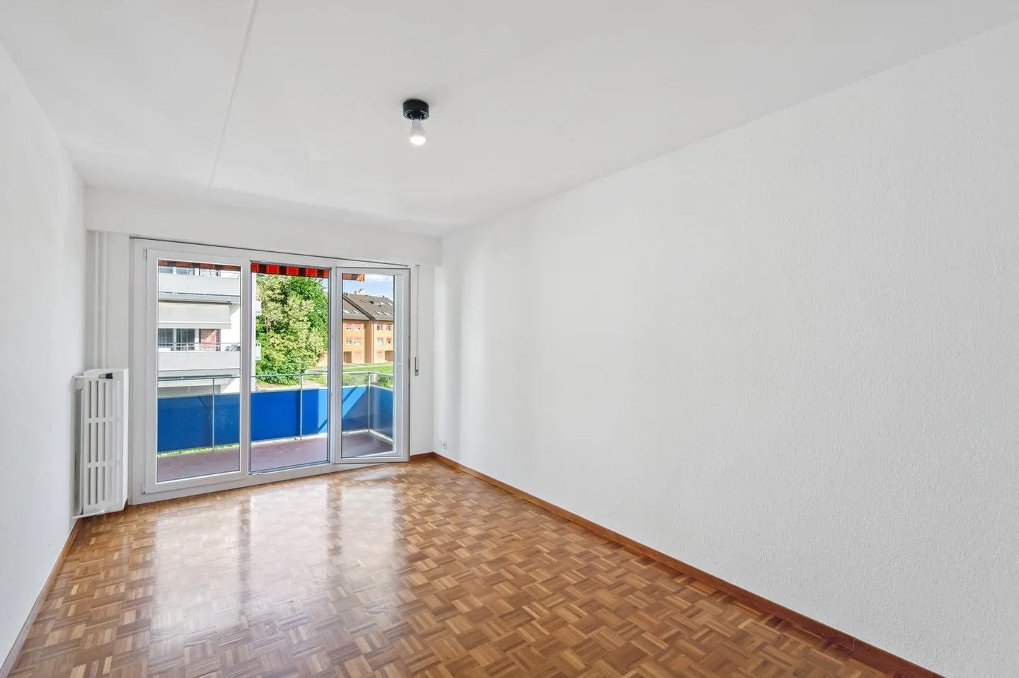 Apartment for rent - Photo 1 of 10