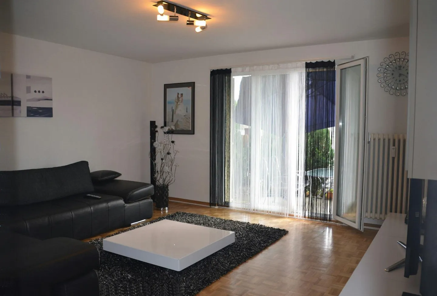 Vivere in centro con tutte le necessità quotidiane - Foto 1 di 4