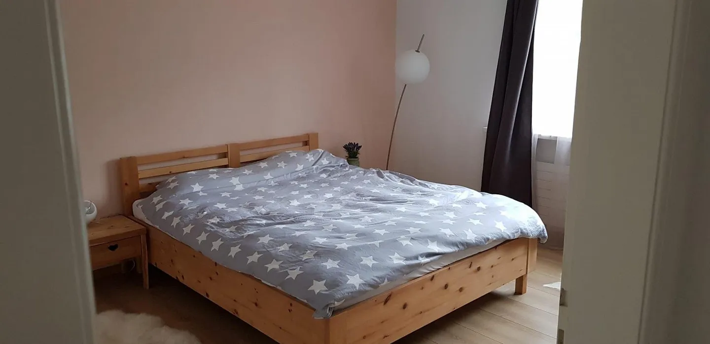 Vivere in centro con tutte le necessità quotidiane - Foto 3 di 4