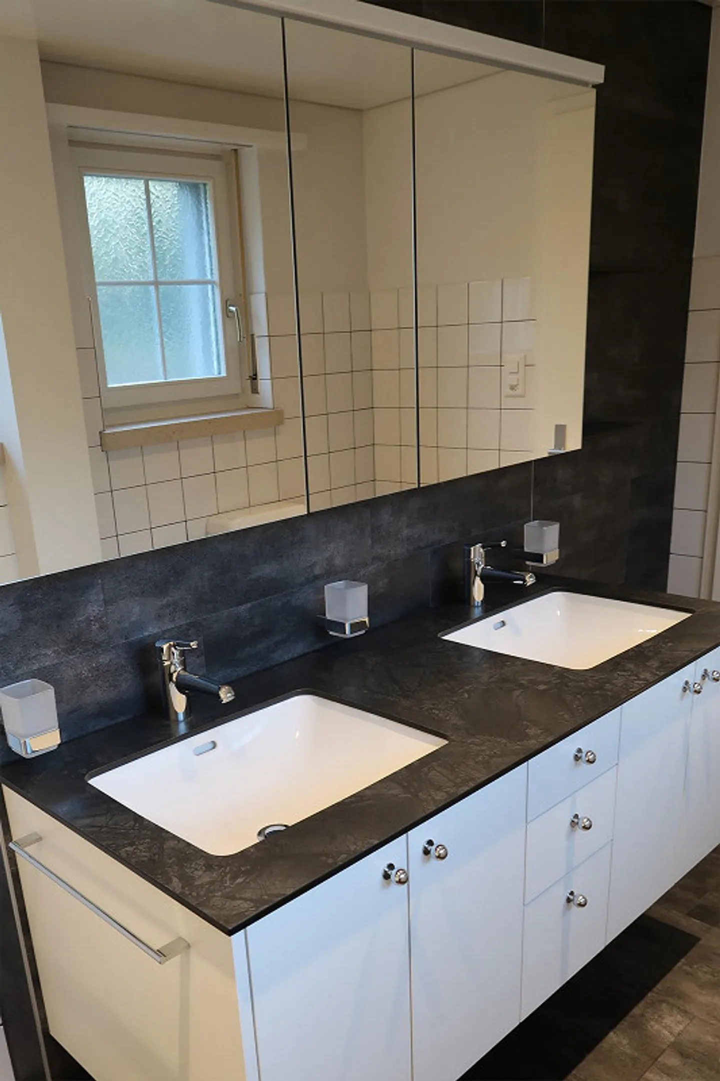 Appartamento maisonette di 3 stanze in una casa a quattro famiglie - Foto 10 di 13