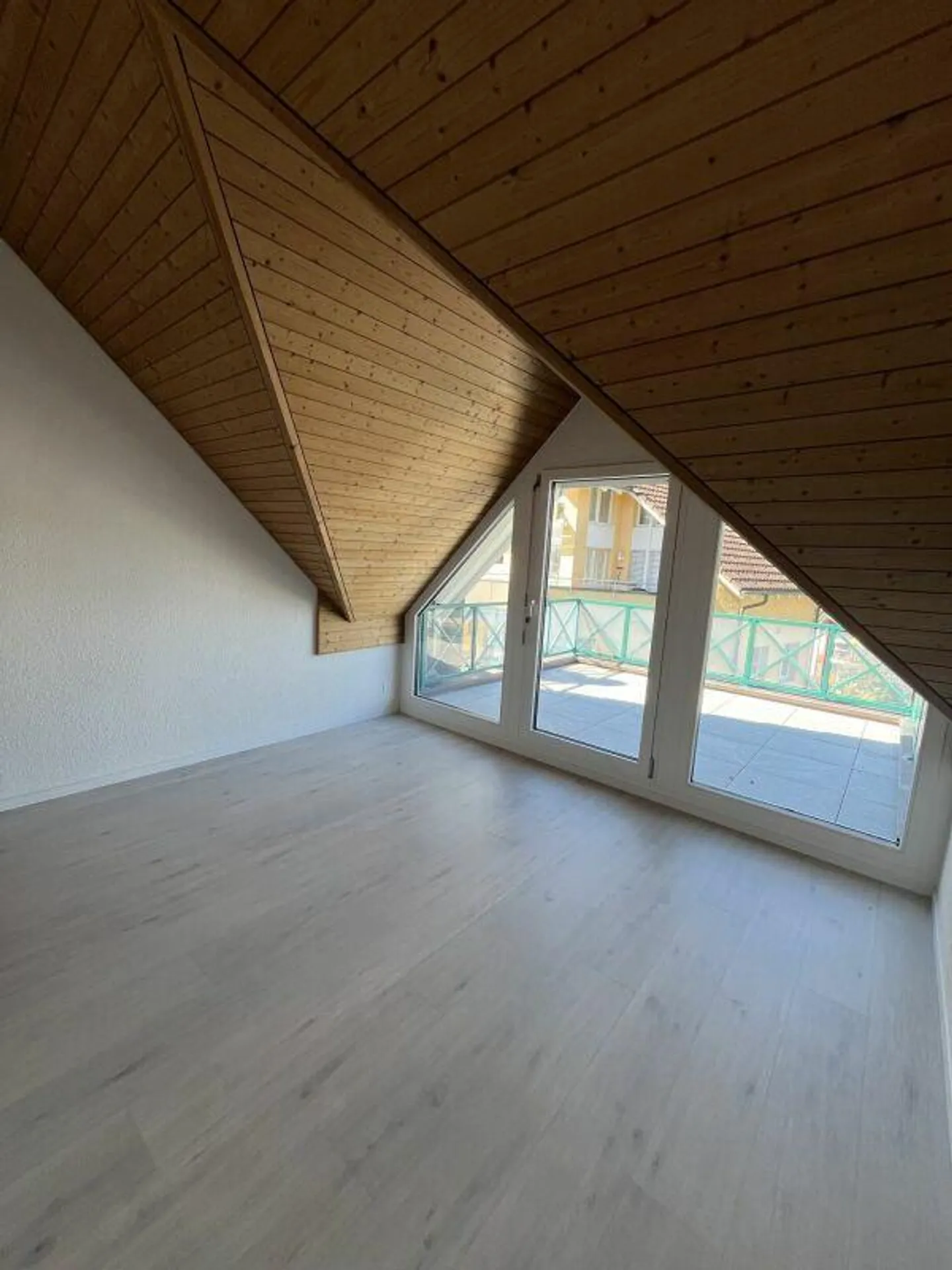 5.5-Room Attic Maisonette Apartment - Photo 20 of 28