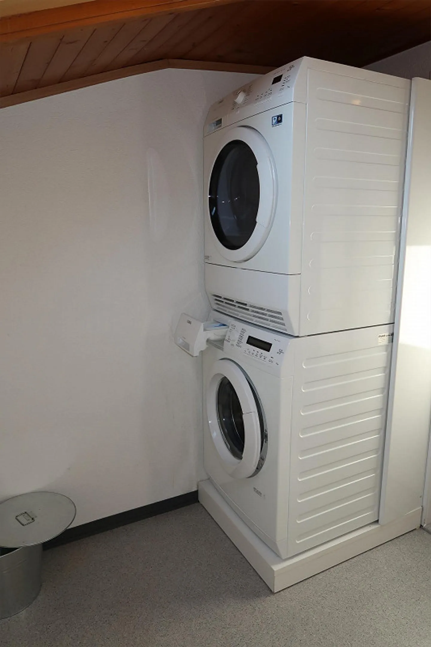 Appartamento maisonette di 3 stanze in una casa a quattro famiglie - Foto 13 di 13