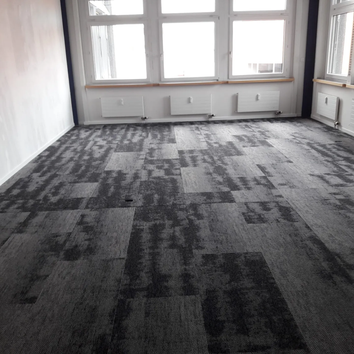 Your new office in a strategically excellent location with great infrastructure - Photo 7 of 8