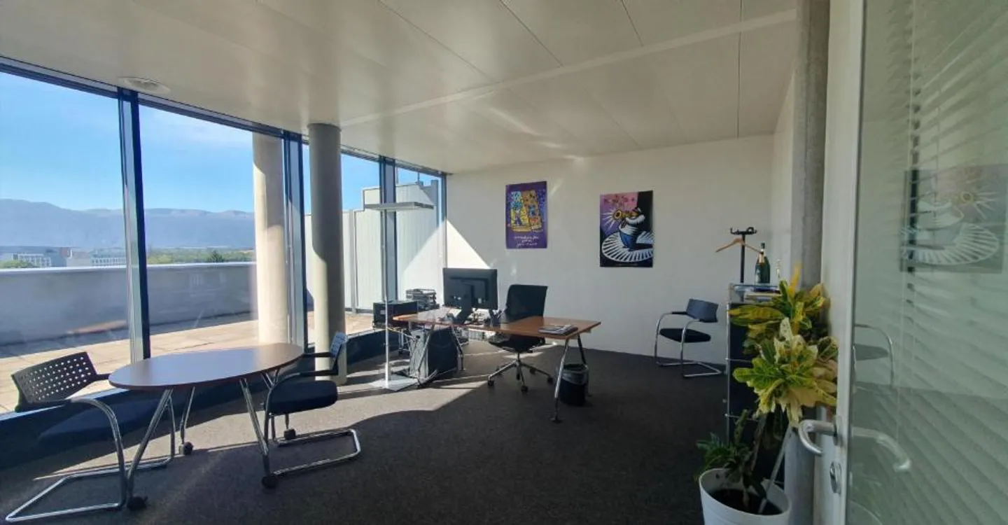 Espace de Bureau de Premier Choix - Photo 5 sur 10