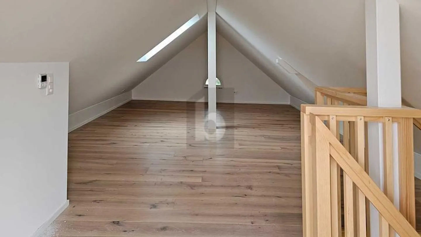 CON TERRAZZA PRIVATA SUL TETTO & VISTA PANORAMICA - Foto 4 di 6