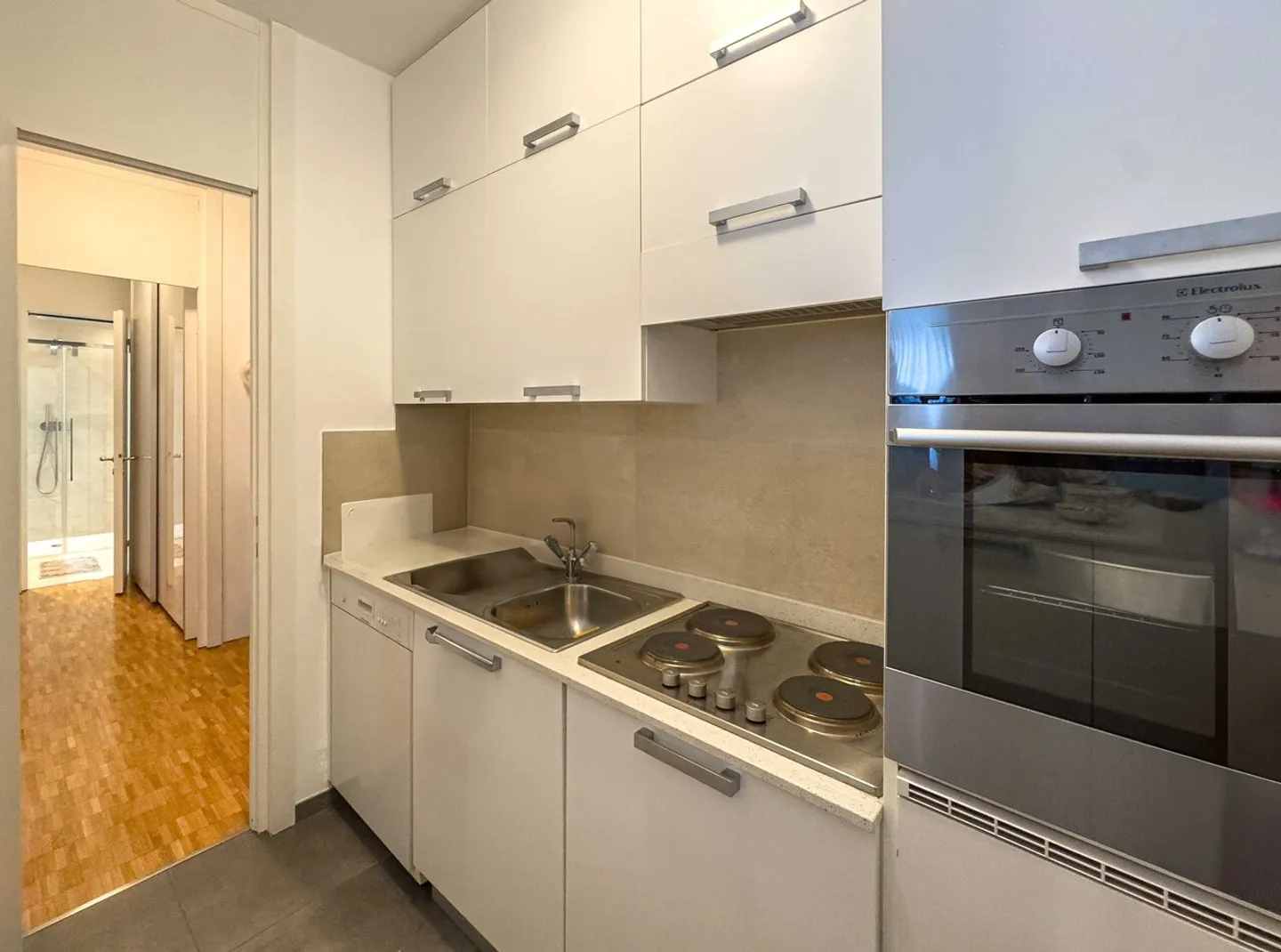 2,5 Lokale in der Nähe des Zentrums von Lugano - Foto 3 von 5