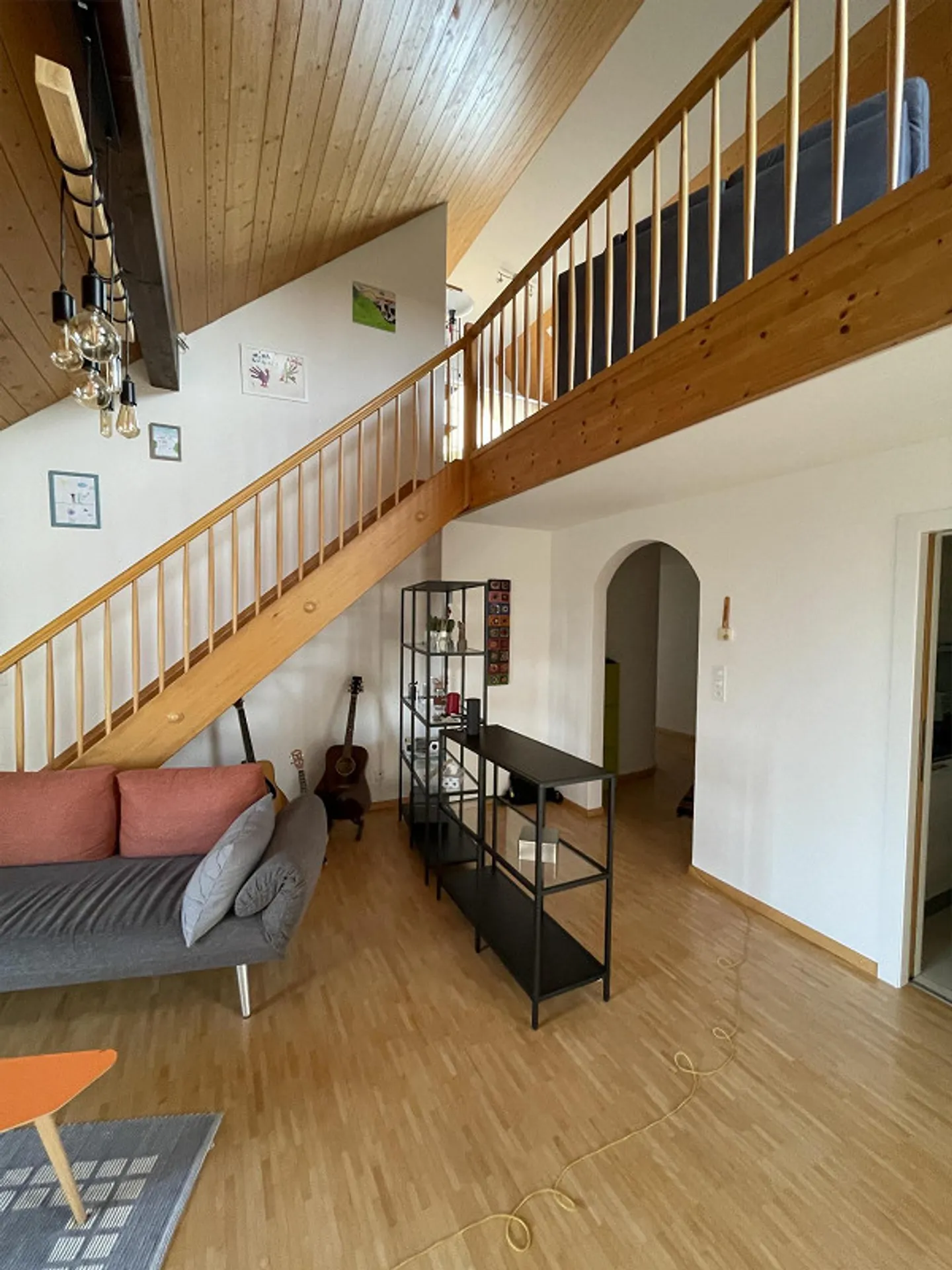 Locataire recherché pour un appartement en duplex de 5,5 pièces - Photo 7 sur 17