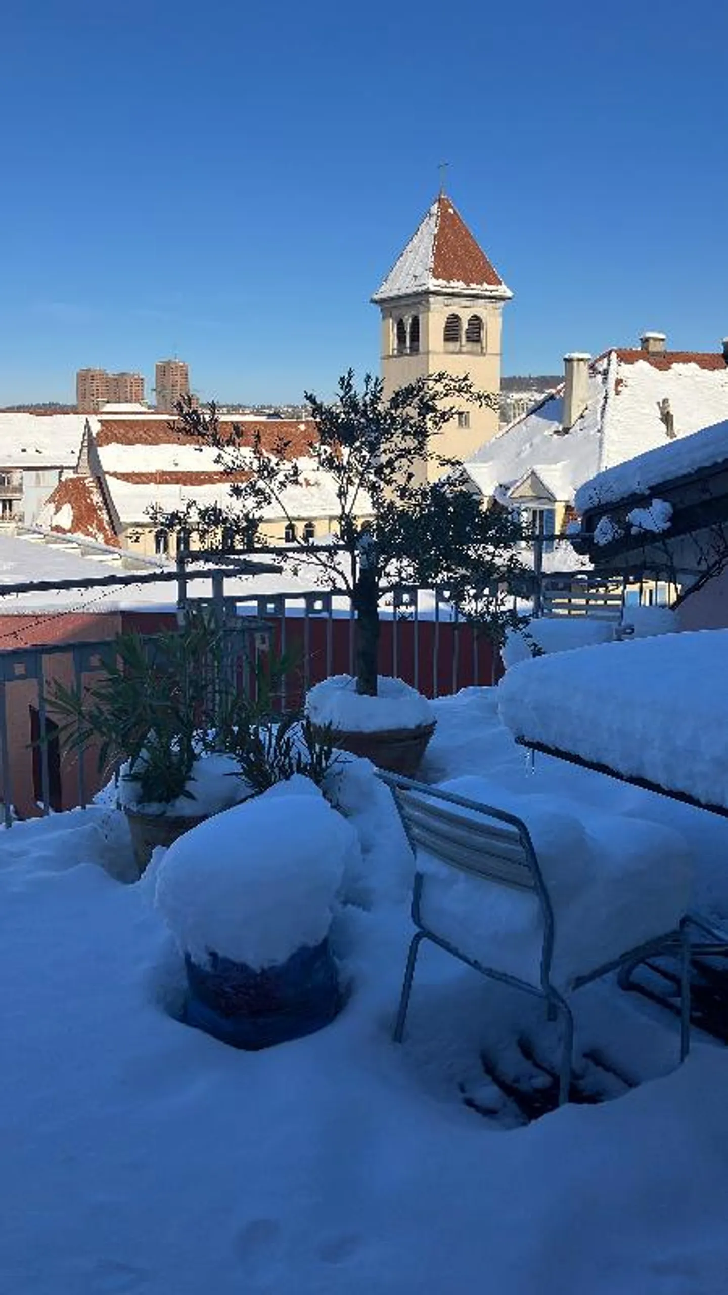 1.5 Room Attic Apartment - Photo 1 of 5