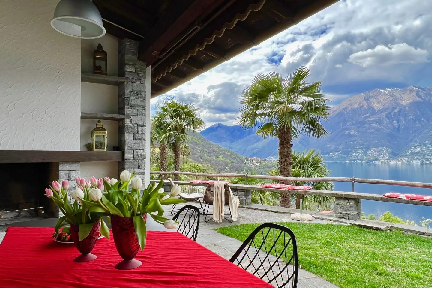 NEW PRICE!!! Villa with pool and plenty of space for family & friends - Photo 3 of 48