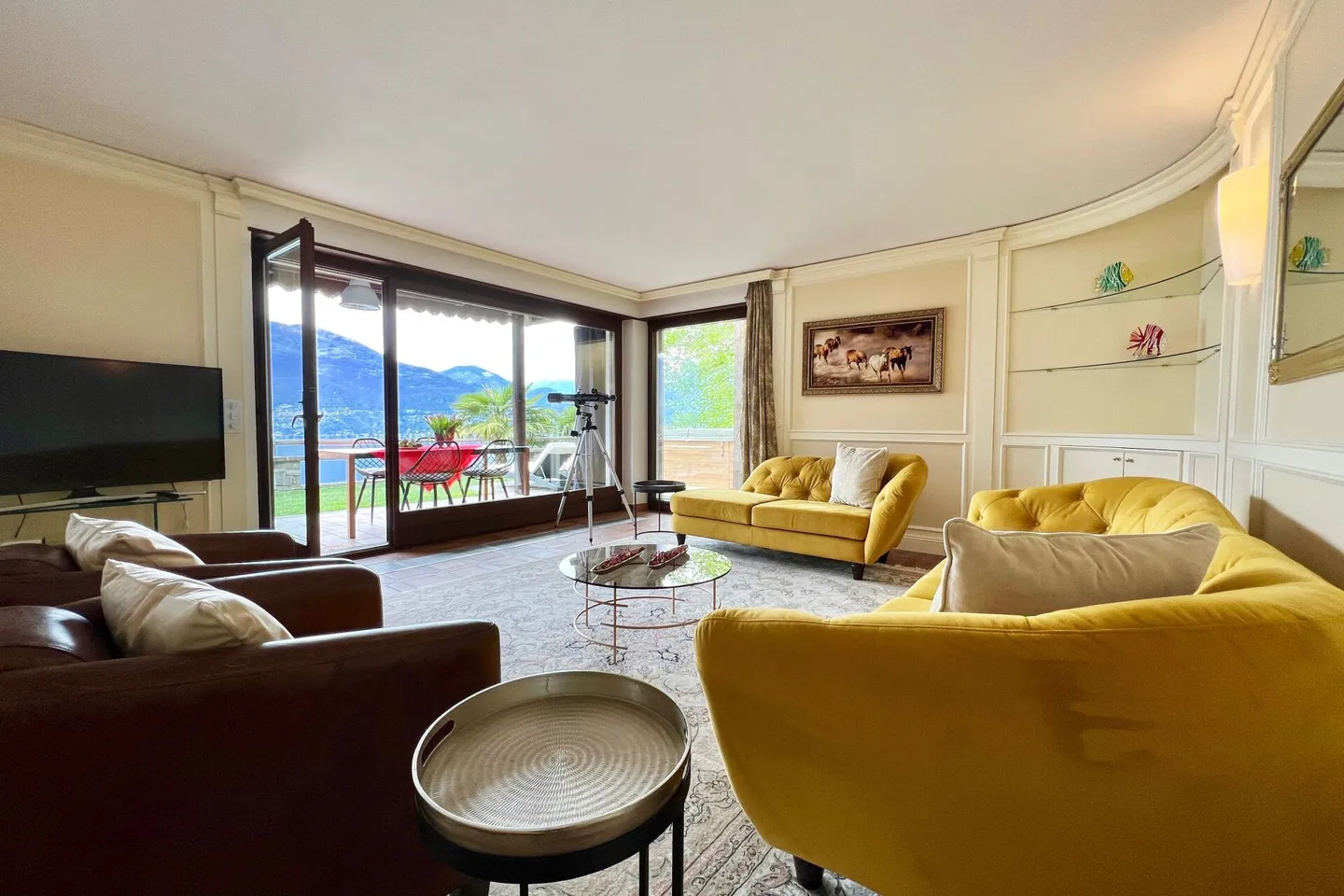 NEW PRICE!!! Villa with pool and plenty of space for family & friends - Photo 32 of 48