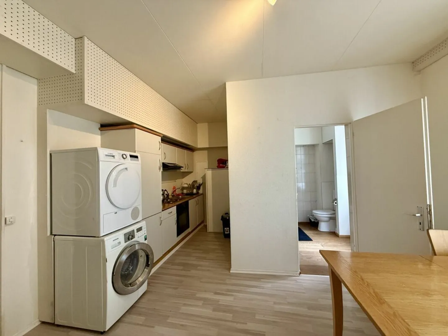 Historischer Charme trifft vielseitiges Potenzial! Wohn- & Geschäftshaus in Zofingen - Foto 8 von 18