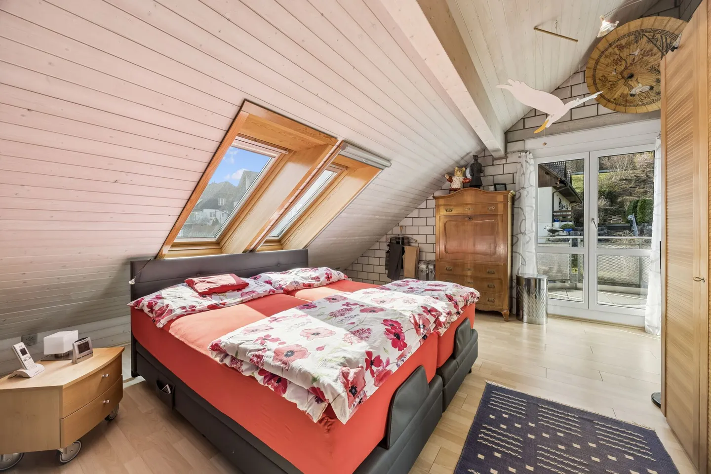 Familienfreundliches Eckhaus - Foto 5 von 13