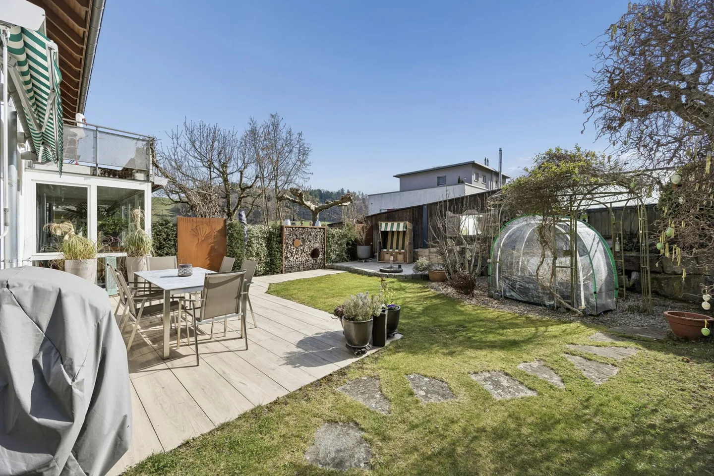 Familienfreundliches Eckhaus - Foto 11 von 13