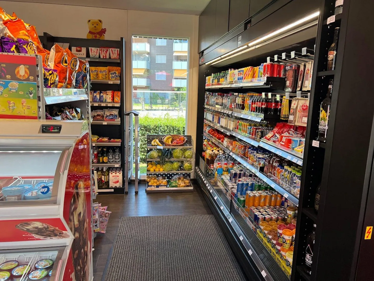 Cercasi successore! Acquista il negozio Pioniere alla stazione di San Gallo... - Foto 3 di 4