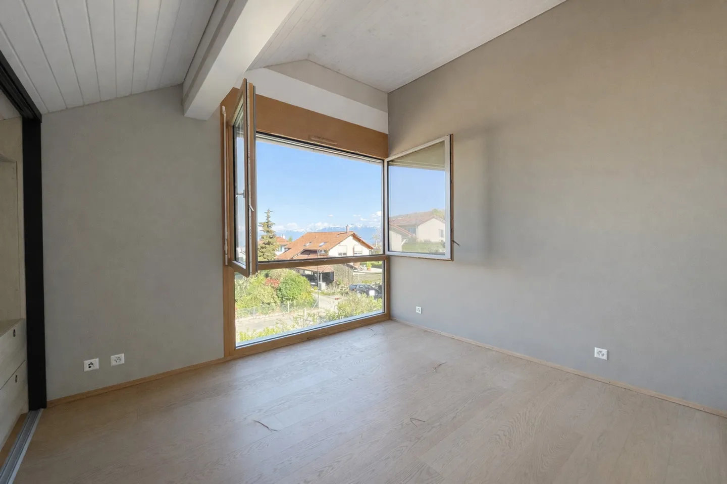 Prächtige Attika-Wohnung in Gilly - Foto 4 von 5