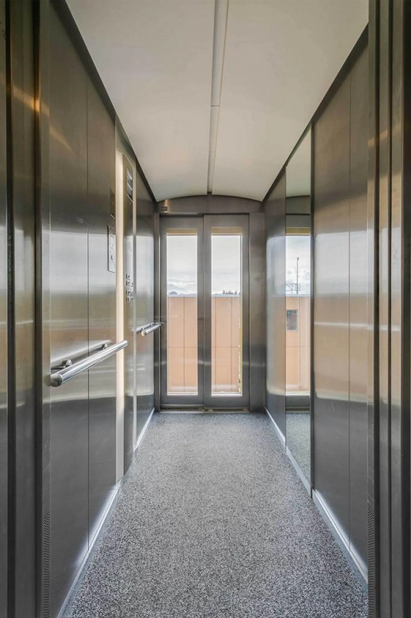 Réalisez votre idée d'entreprise au centre de Hinterberg - Photo 6 sur 8