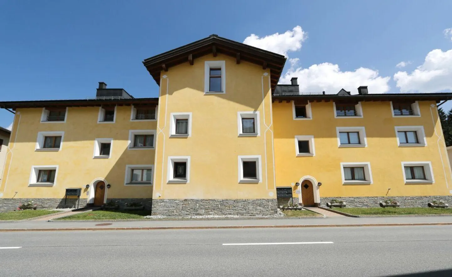 Ampio appartamento di 3,5 stanze nel cuore di Maloja - Foto 1 di 9