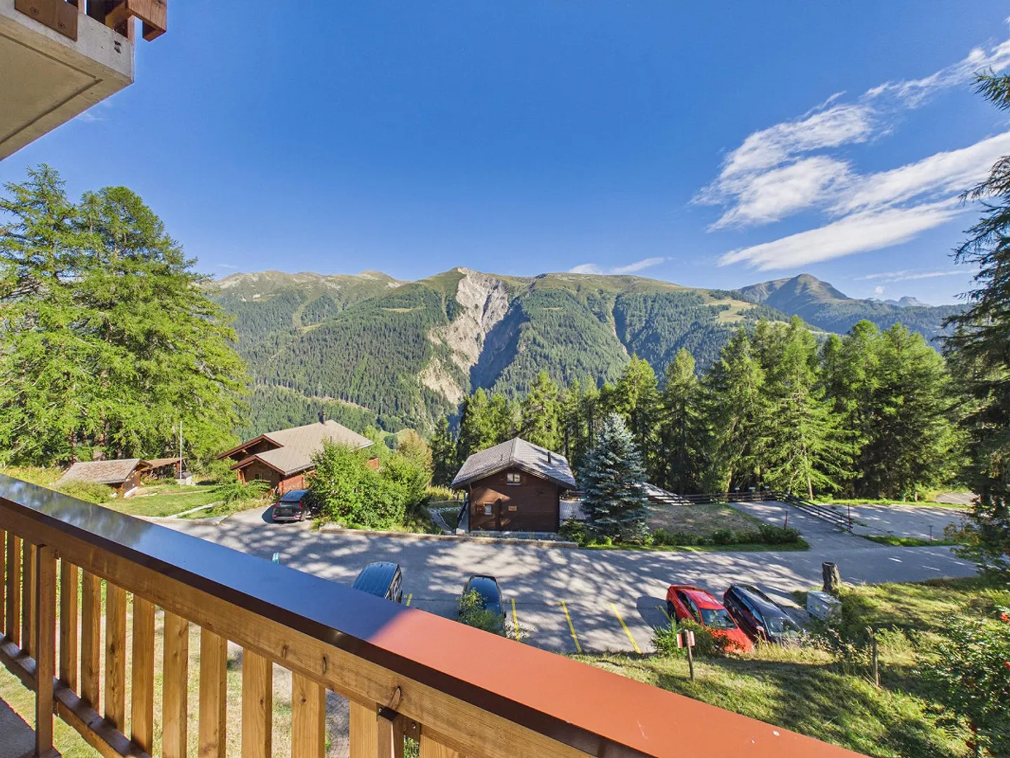 Appartamento alpino con vista montagna - Foto 5 di 13