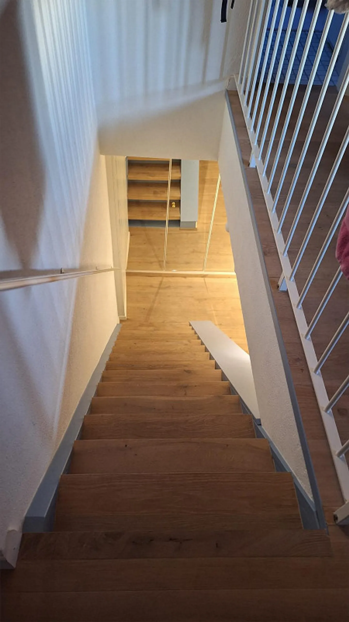 Charmante Dachwohnung im Studio-Stil - Foto 16 von 17