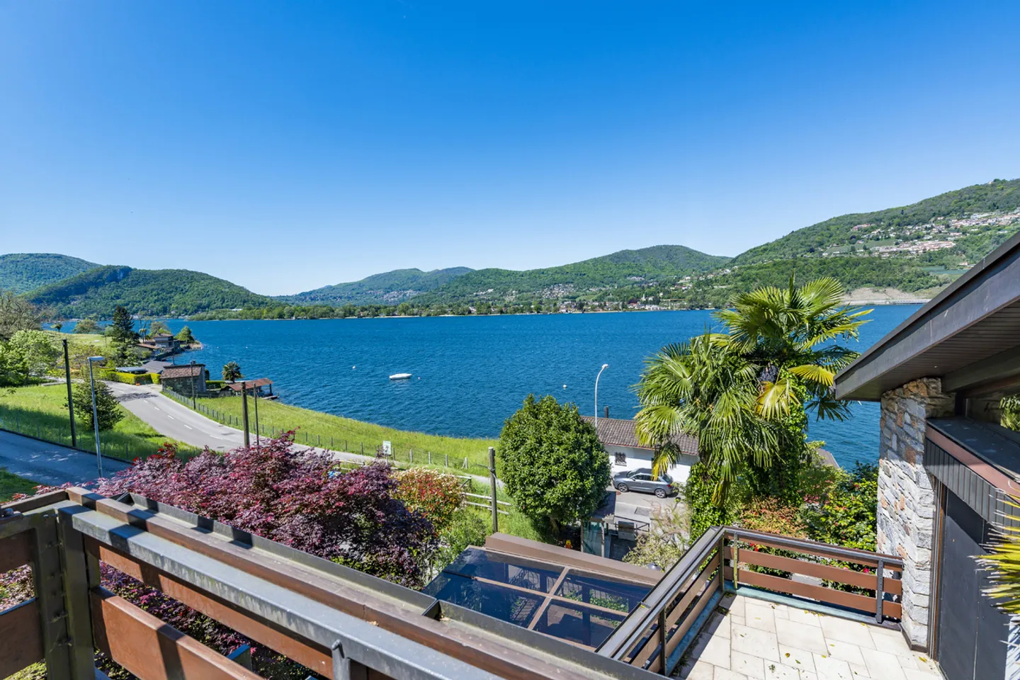 Villa incantevole con vista lago - Foto 2 di 11