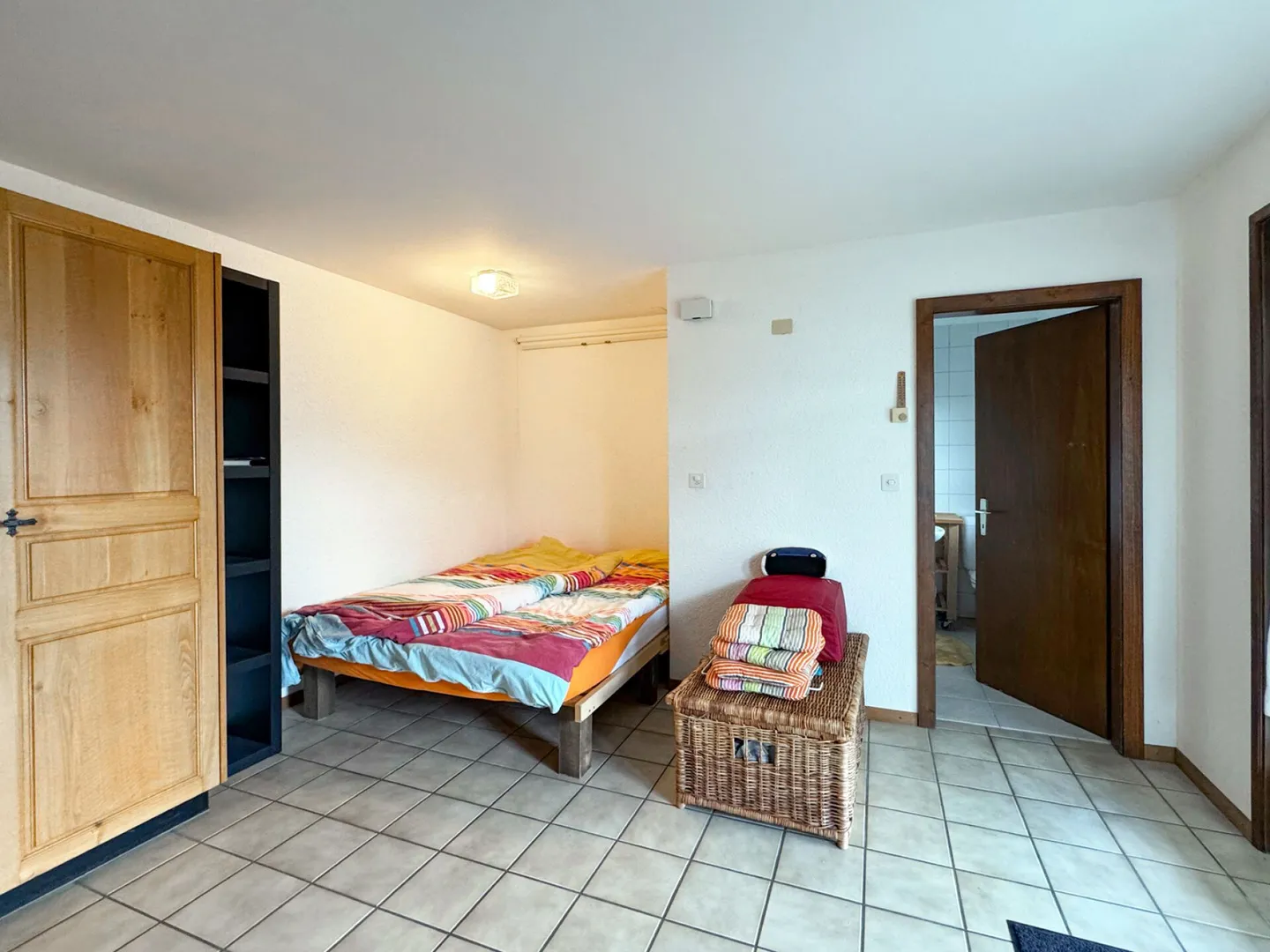 Casa di 5,5 stanze + uno studio con bella vista sulla pianura! - Foto 20 di 24