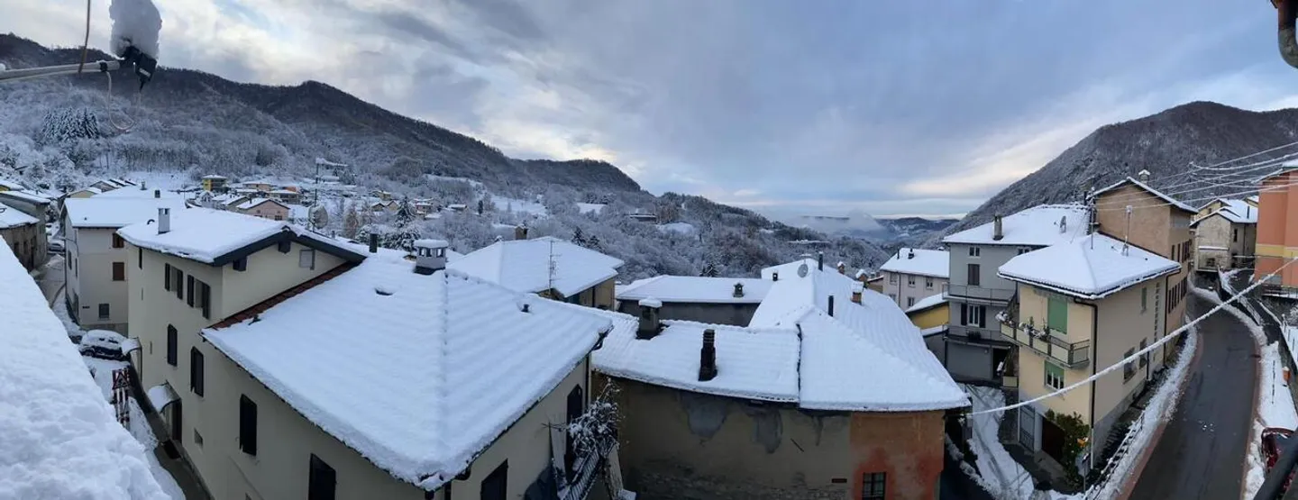 Caneggio house with 7 rooms over 3 levels in the village with beautiful view ... - Photo 12 of 13