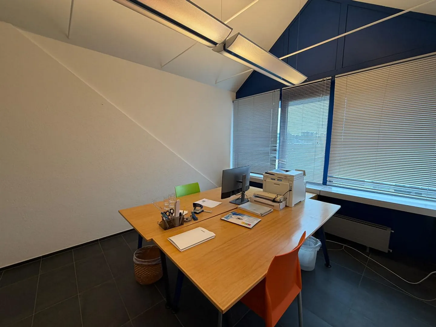 Einzelbüro im Dachgeschoss (Lift) - Photo 2 of 3