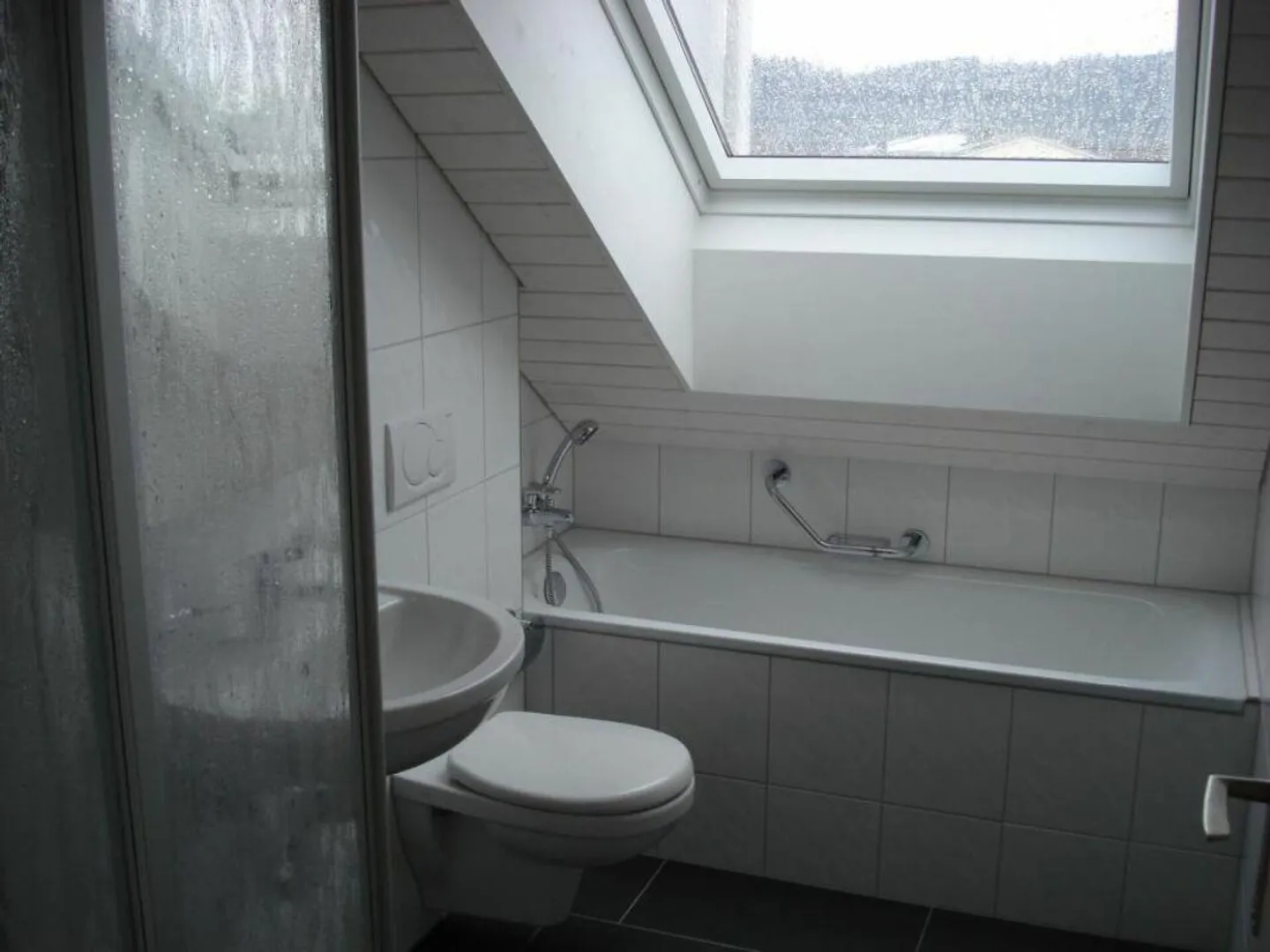 3.5-room attic apartment in Oberbüren - Sandackerstrasse 35 - Photo 5 of 7
