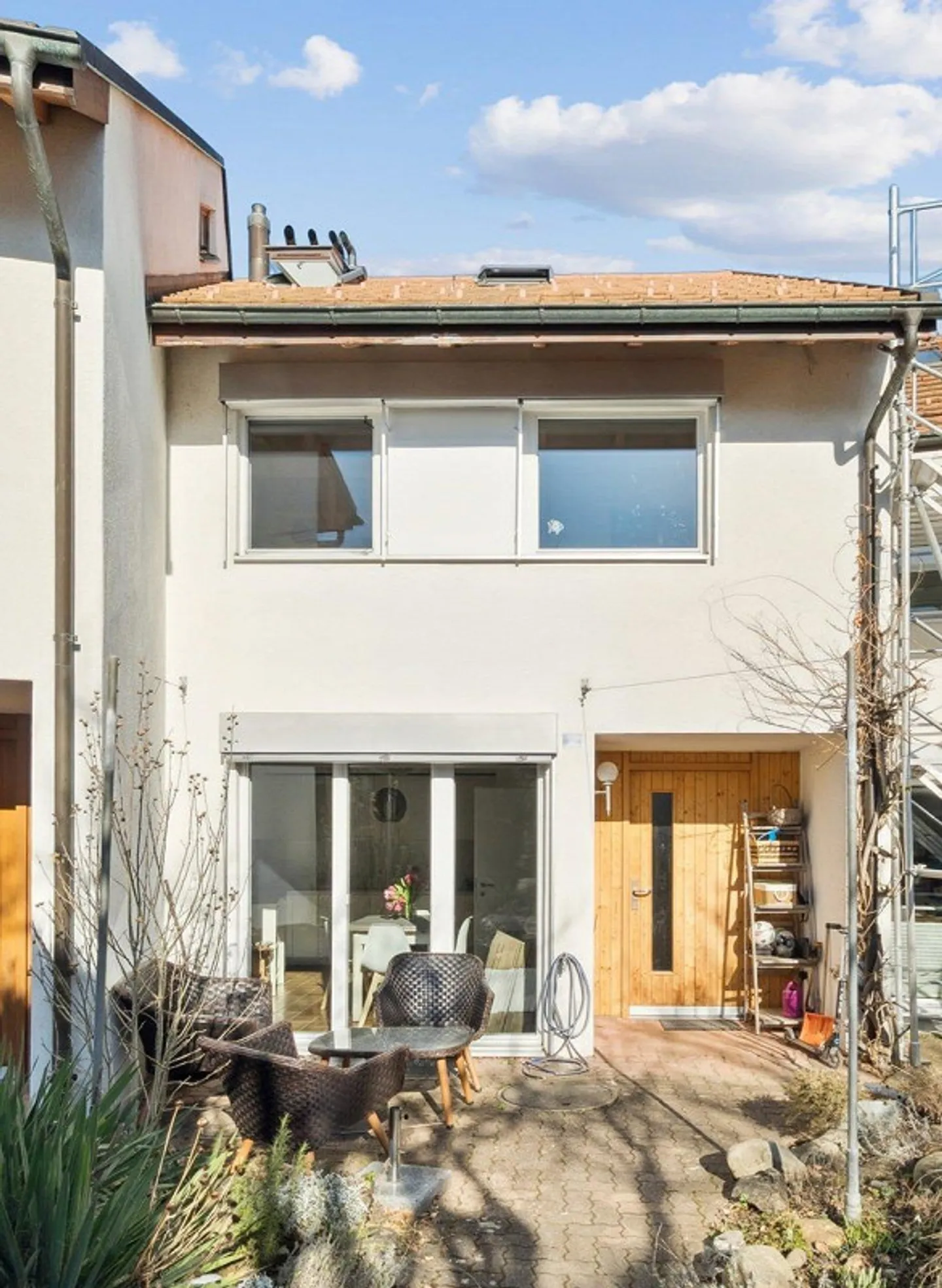 6.5-room terraced single-family house with garden - ideal for families - Photo 1 of 10