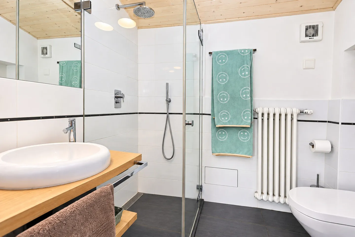 Villa Padronale: Pool und 2 Abhängigkeiten in der Ruhe von Capriasca - Foto 16 von 27